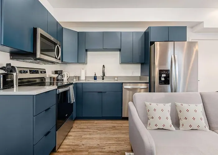 Loft With Pool Table! Pet-friendly Haven! Columbus